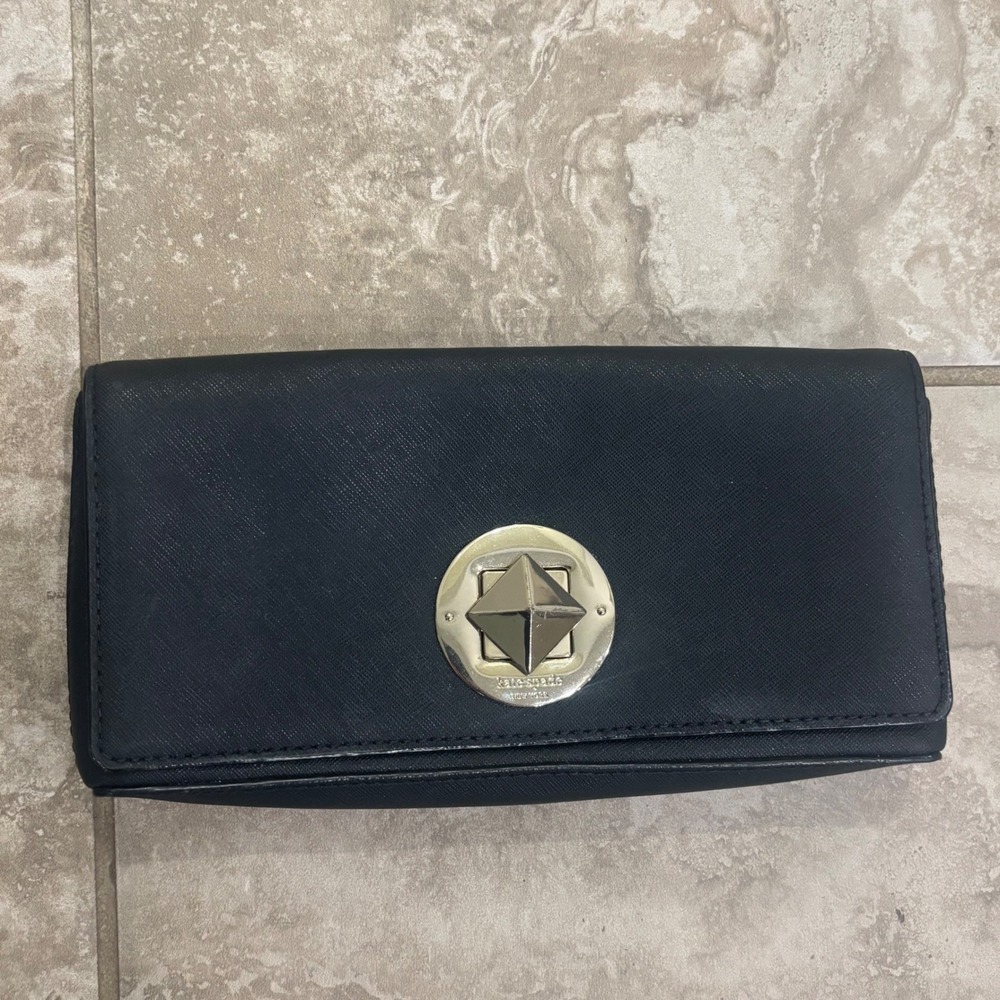 Kate Spade Grove Court Coralline Black Saffiano Leather Clutch WKRU3365